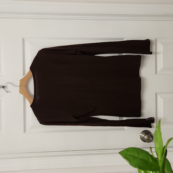 7|$30 Horny toad shirt super soft size small brown - Picture 3 of 3